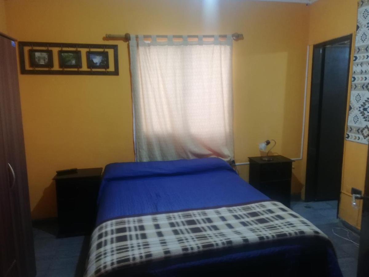 Hostal Namaste Salta Extérieur photo