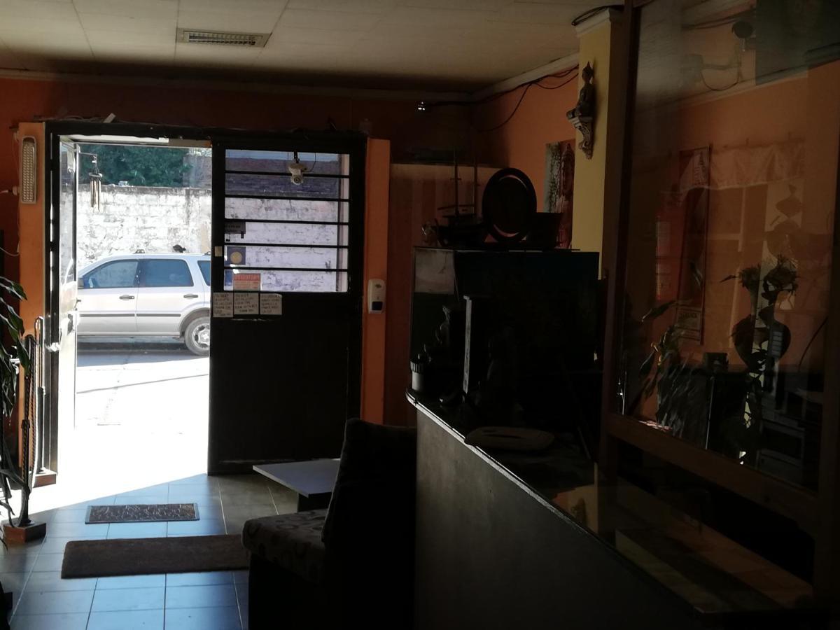 Hostal Namaste Salta Extérieur photo