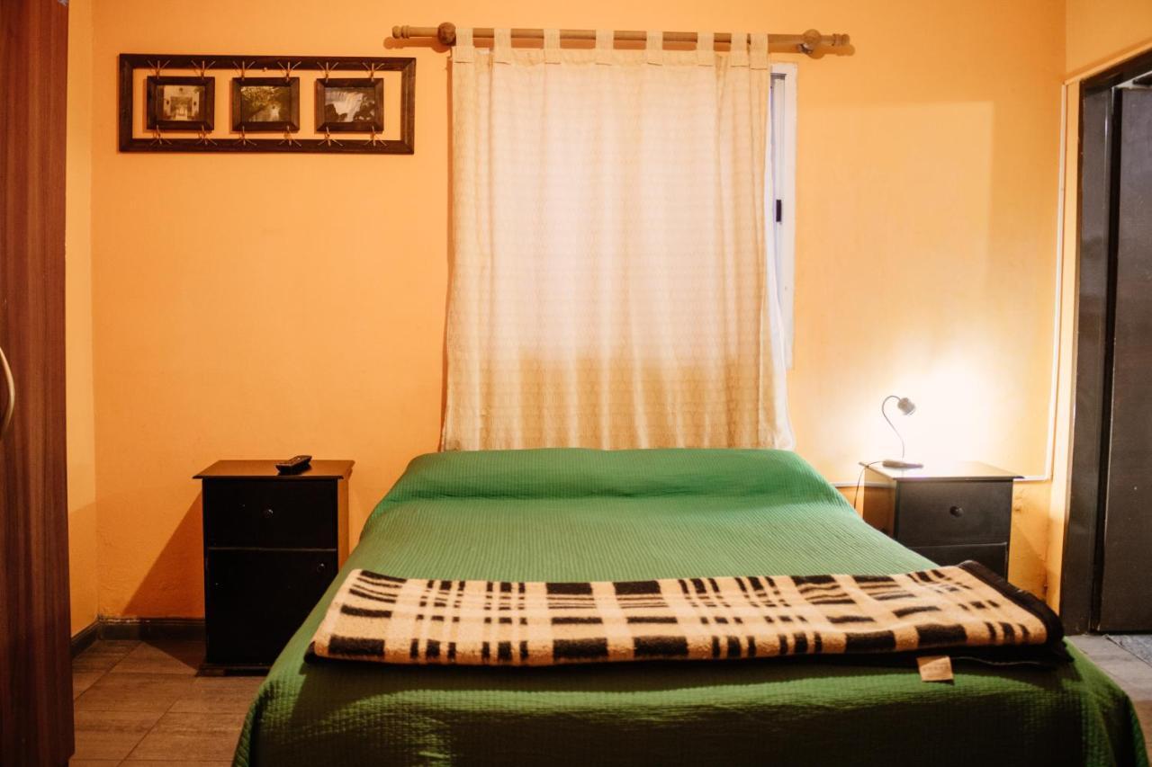 Hostal Namaste Salta Extérieur photo