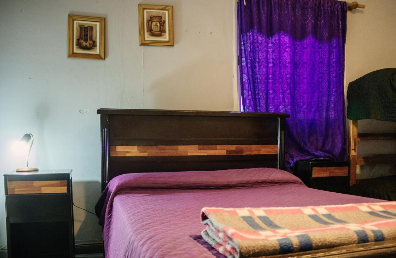 Hostal Namaste Salta Extérieur photo